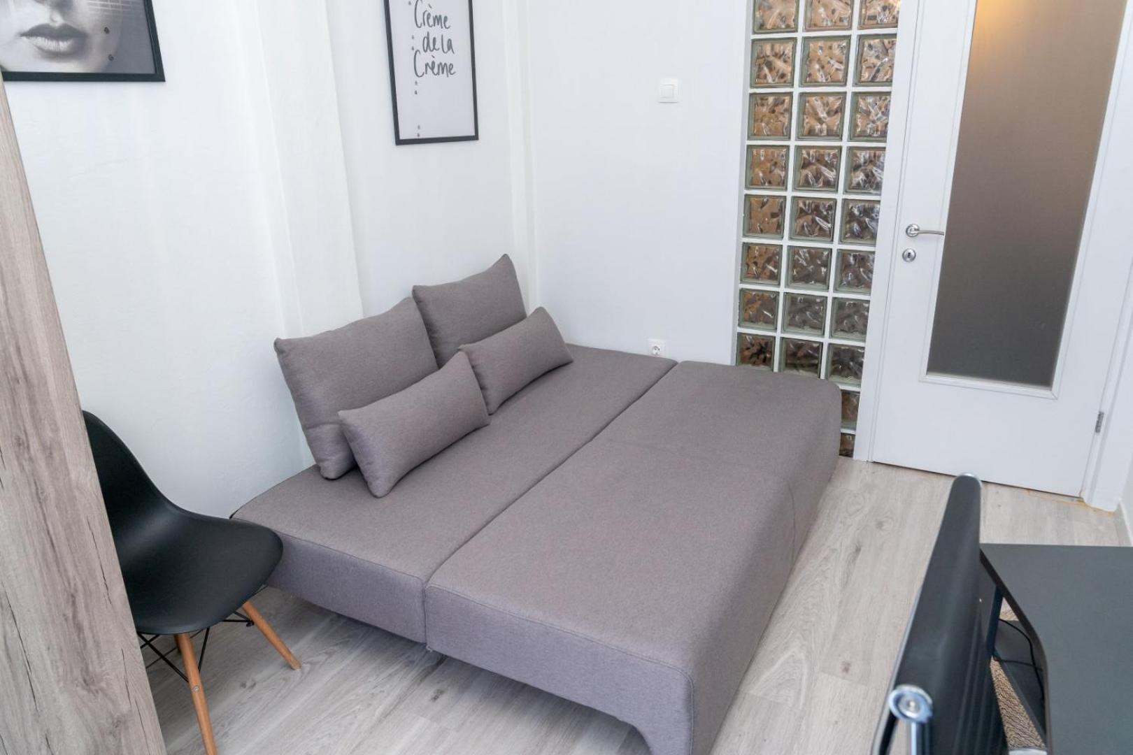 Kosmos Service Apartment Near Turkish Consulat And Saint Dimitrious Church With Additional Cost Parking Thessaloniki Exterior photo